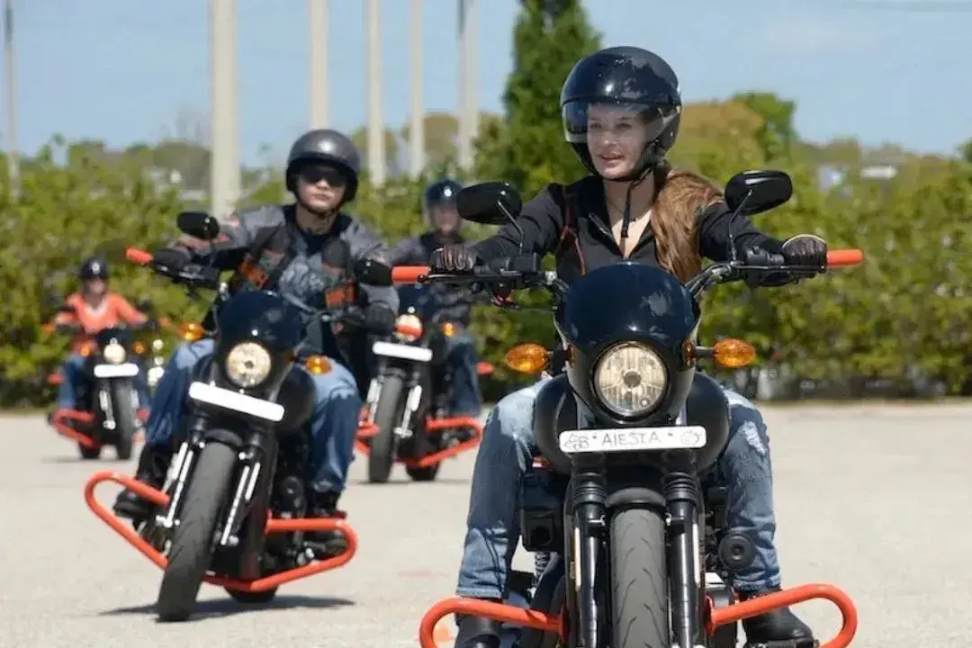 How to Choose The Best Motorcycle School in Queens NY